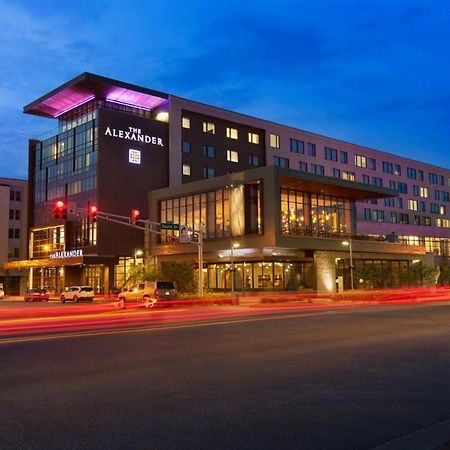 Hotel The Alexander Indianapolis Esterno foto